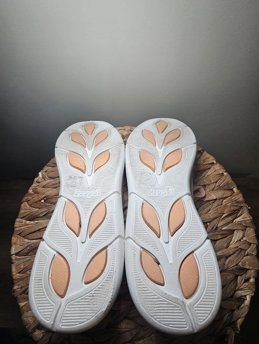 Propét Sachi Slip-On Sneaker Apricot Knit Leopard Accent Comfort Shoes 8.5